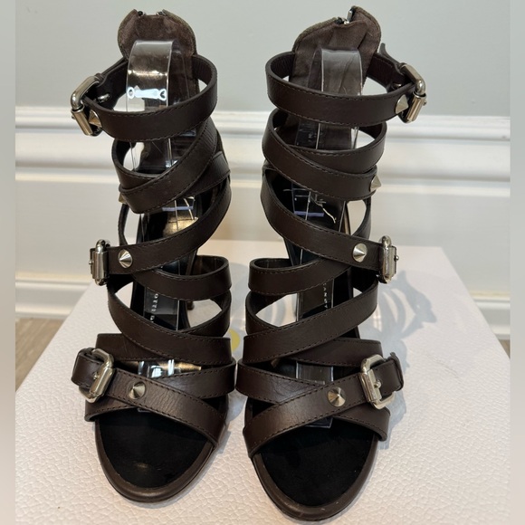 GIUSEPPE ZANOTTI WORK OF ART! Super Sexy And Edgy Heel! - Picture 4 of 7